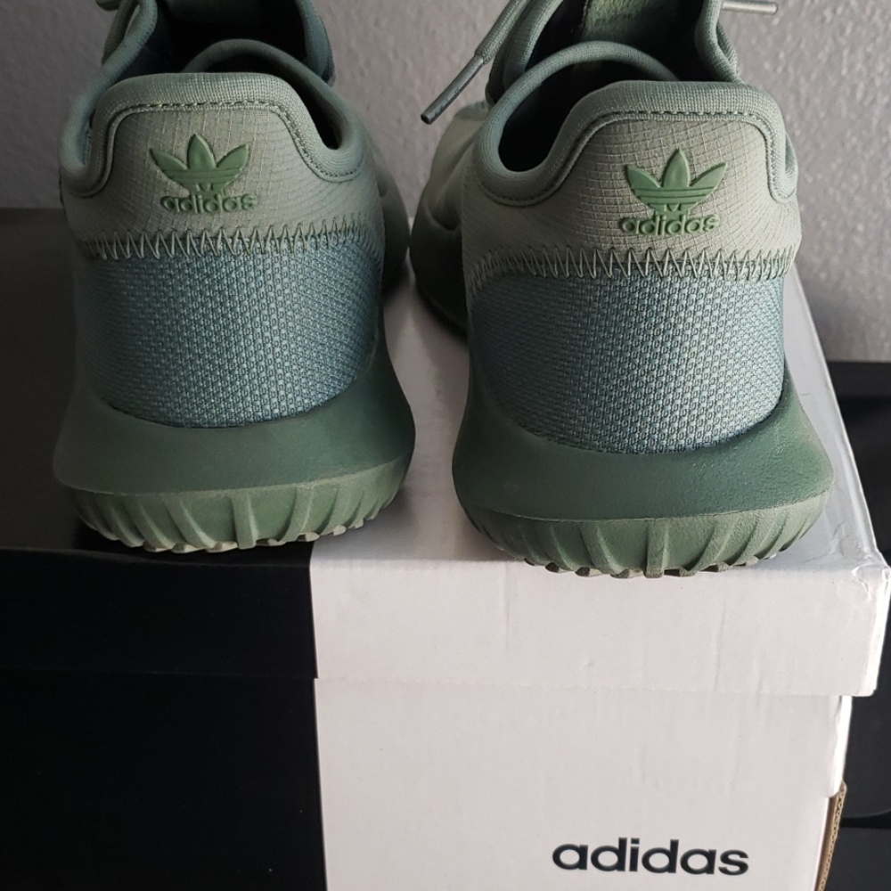 WILL DROP PRICE! green two ways shoes